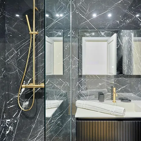 Апартаменты Matignon By Prestige *